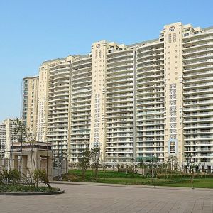 Fully Furnished Service Apartments in Dlf Magnolias Gurgaon