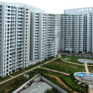Service Apartments in Dlf Icon Gurgaon
